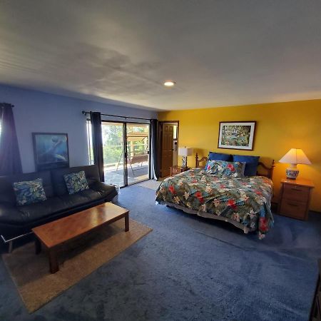 A Beautiful Edge Of The World Bed & Breakfast กัปตันคุก ภายนอก รูปภาพ